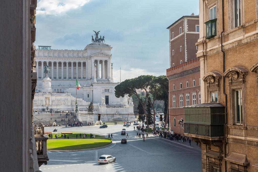 Amazing Suite Piazza Venezia Rom Eksteriør billede